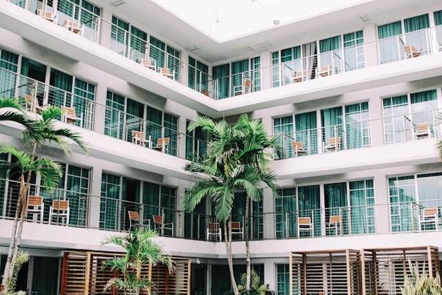 How to Pay for Hotel Bookings with PayPal in Europe